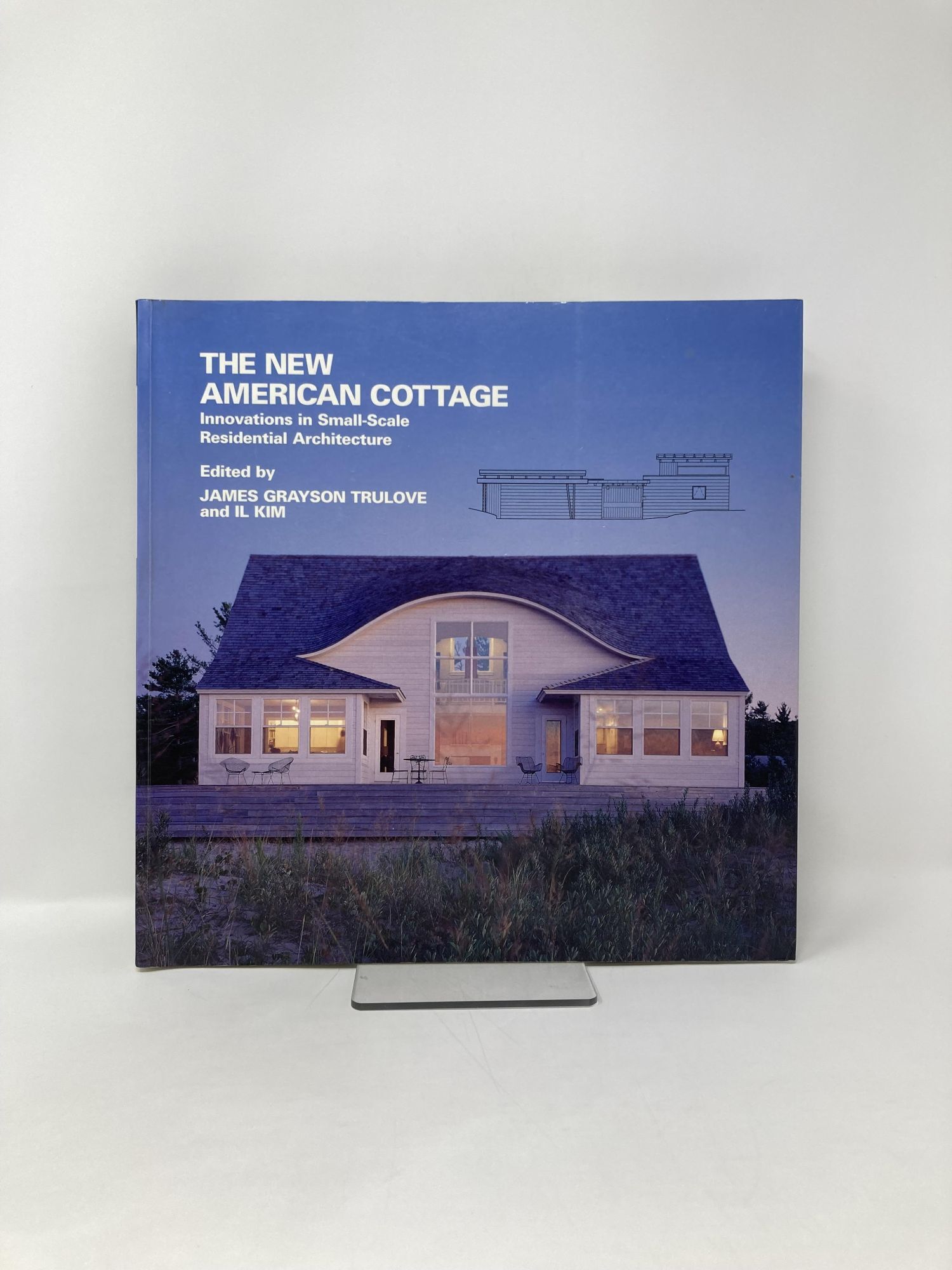 The New American Cottage: Innovations in Small-Scale Residential