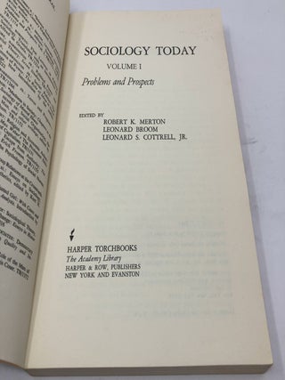 Sociology Today: Problems and Prospects, Volume 1