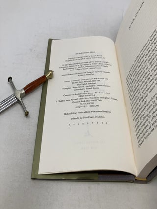 Three Plays: The Sea-Gull, Three Sisters & The Cherry Orchard (Modern Library)