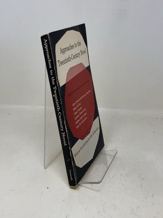 Item #331796 Approaches to the Twentieth Century Novel. Multiple Authors