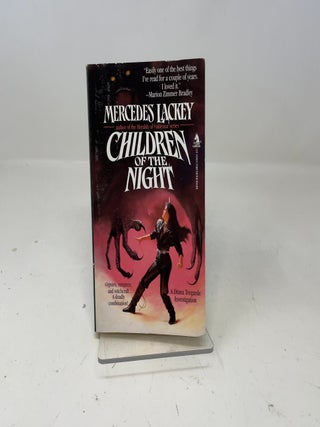 Item #349334 Children of the Night: A Diana Tregarde Investigation. Mercedes Lackey