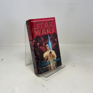 Item #379043 The Unseen Queen (Star Wars: Dark Nest, Book 2). Troy Denning