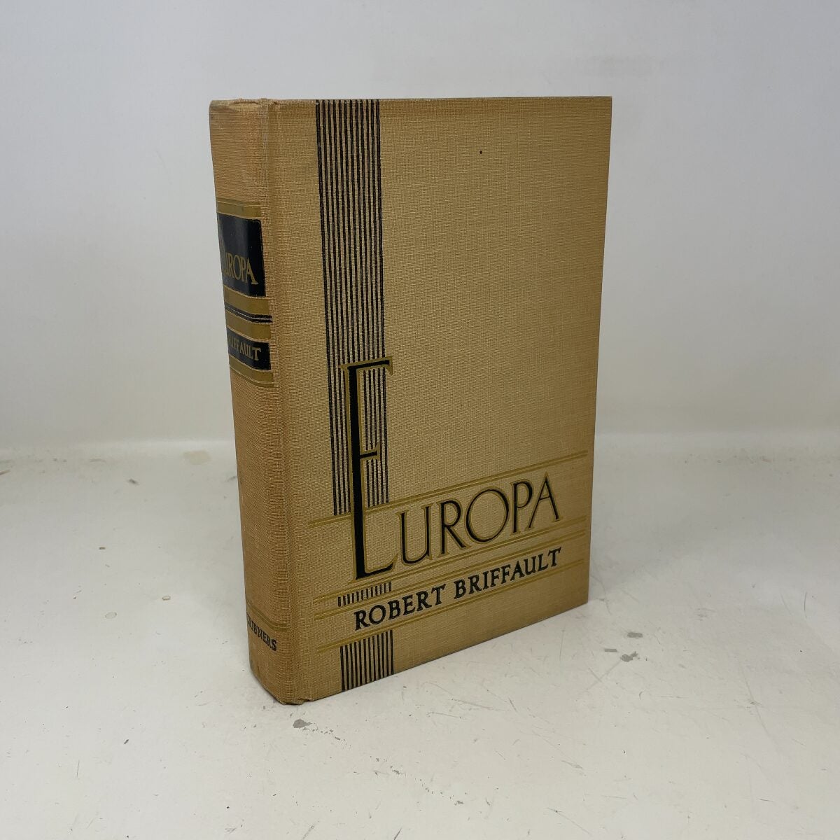 Europa by Robert Briffault HC First Edition Very Good 1935