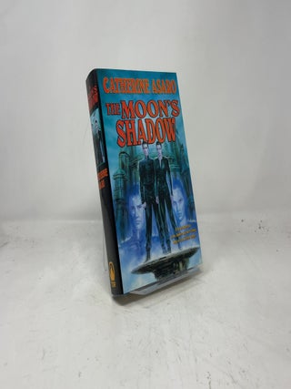 Item #387041 The Moon's Shadow. Catherine Asaro