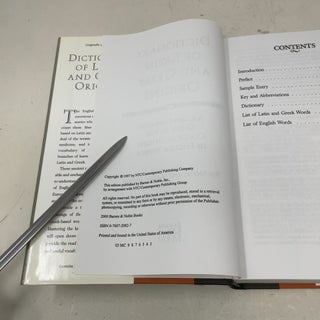 Dictionary of Latin and Greek Origins: A Comprehensive Guide to the Classical Origins of English Words