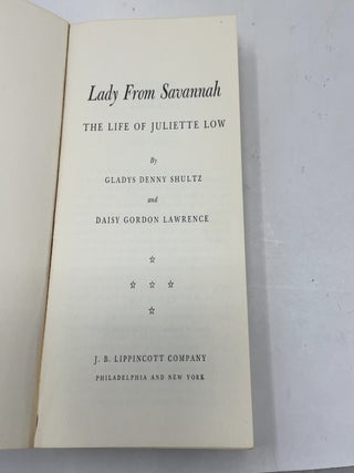 Lady From Savannah: The Life of Juliette Low