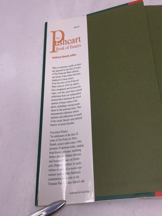 The Pushcart Book of Essays: The Best Essays from a Quarter-Century of the Pushcart Prize