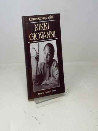 Conversations with Nikki Giovanni (Literary Conversations Series)