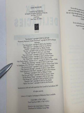 Dark Delicacies: Original Tales of Terror and the Macabre by the World's Greatest Horror Writers