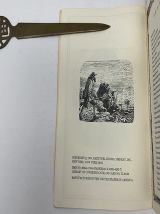 The Life and Strange Surprising Adventures of Robinson Crusoe, of York, Mariner: As related by Himself (Hart classics)