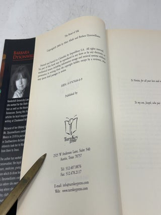 The Road of Silk: A Fantasy Novel