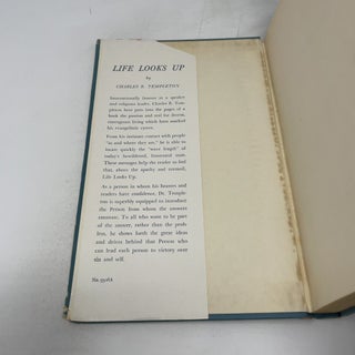 Life Looks Up