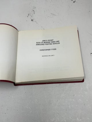 Jane's Pocket Book 4 Modern Tanks and Armoured Fighting Vehicles