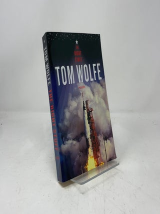Item #434694 The Right Stuff. Tom Wolfe