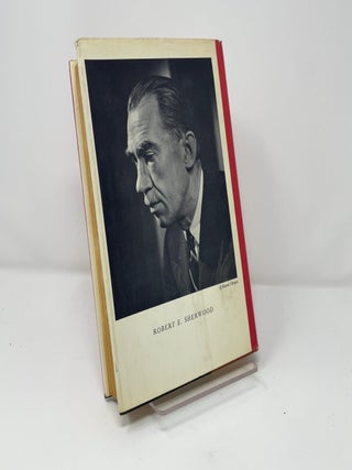 The Worlds of Robert E. Sherwood: Mirror to His Times 1896-1939