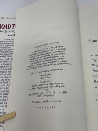 Road To Tara: The Life of Margaret Mitchell