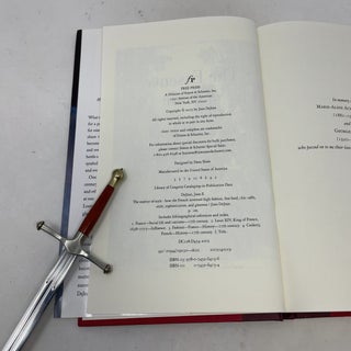 The Essence of Style: How the French Invented High Fashion, Fine Food, Chic Cafes, Style, Sophistication, and Glamour