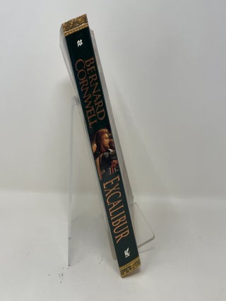 Excalibur: A Novel Of Arthur