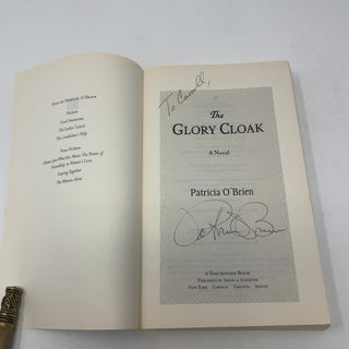 The Glory Cloak: A Novel of Louisa May Alcott and Clara Barton