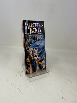 Item #465007 Werehunter. Mercedes Lackey