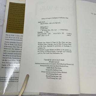 Elsie De Wolfe: A Life in the High Style (The Elegant Life and Remarkable Career of Elsie de Wolfe, Lady Mendl)