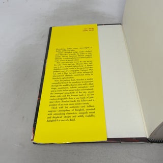 Bangkok 8: A Royal Thai Detective Novel (1)
