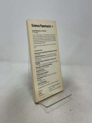 Social Behaviour in Animals: With Special Reference to Vertebrates (Science Paperbacks; 1)
