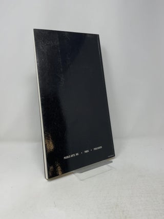 Roberto Ma?rquez: Sojourns in the labyrinth : a survey of paintings, 1984-1994