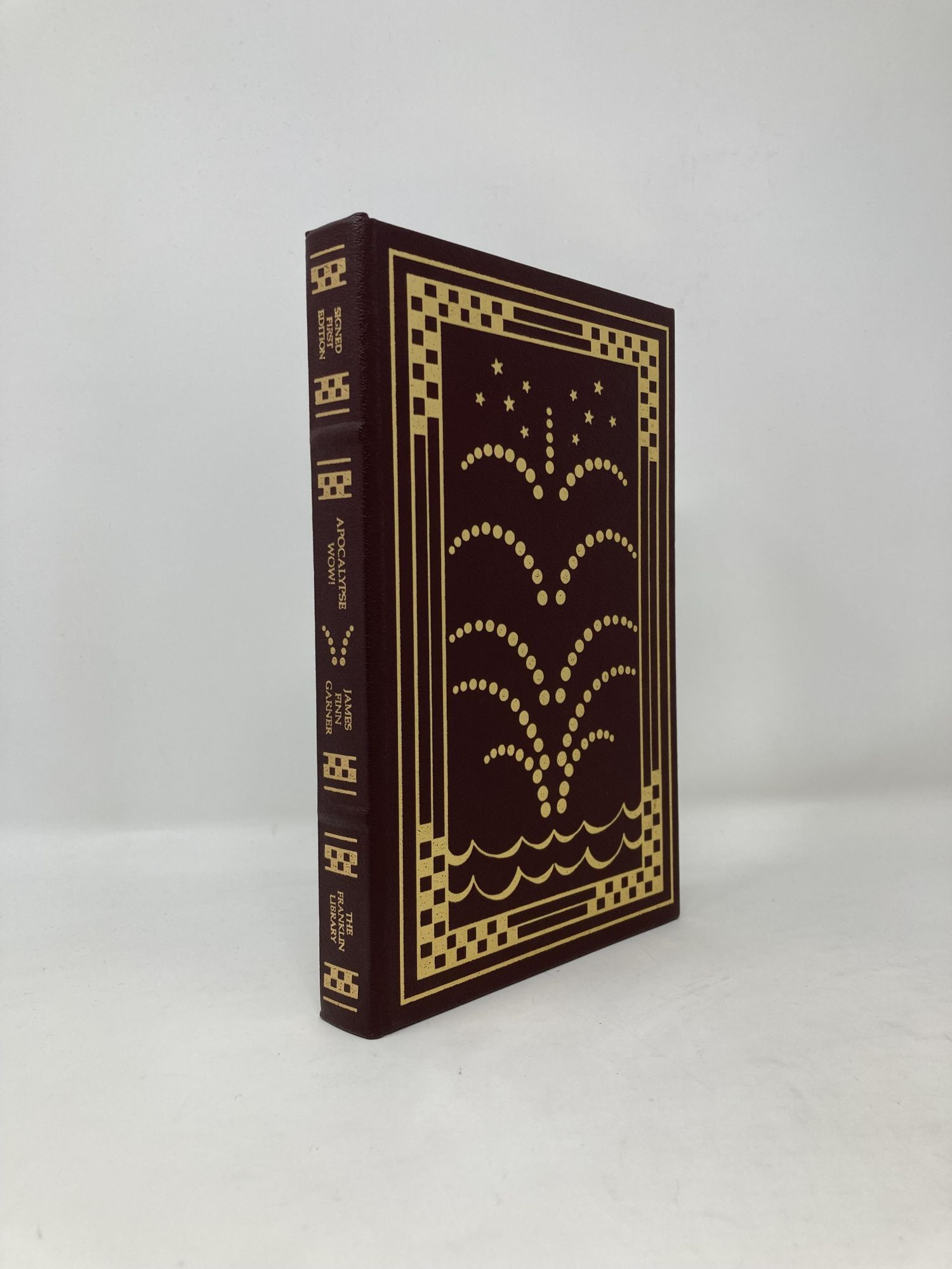 Apocalypse Wow! | James Finn Garner | First Edition